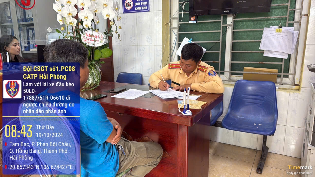 Tước giấy phép lái xe 02 tháng đối với một lái xe điều khiển ô tô đầu kéo đi ngược chiều đường ở địa bàn quận Hải An